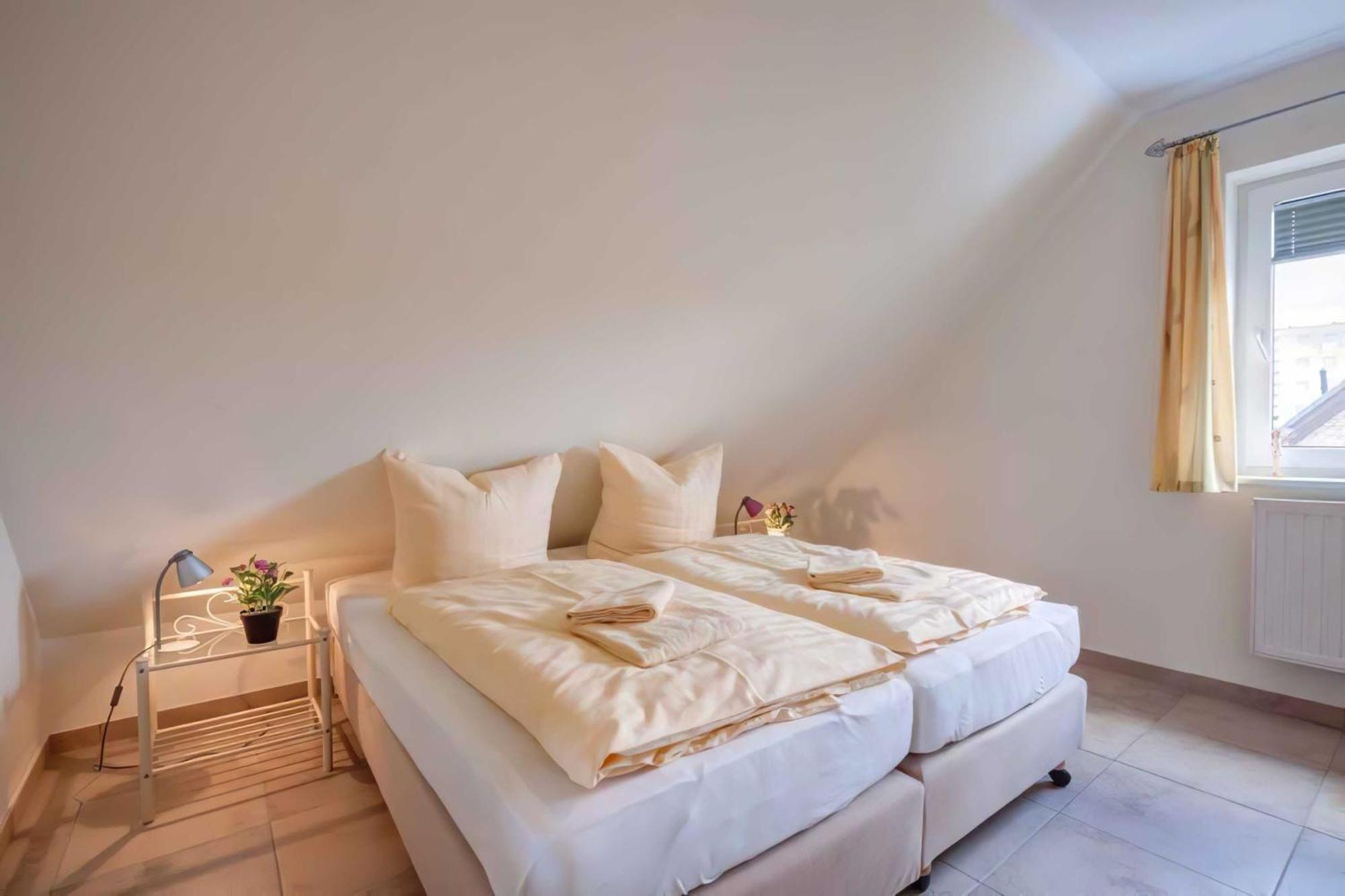 Villa Zum Ostseestern, App 2 塞巴特黑灵斯多夫 外观 照片